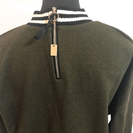 カーキニットセットアップ