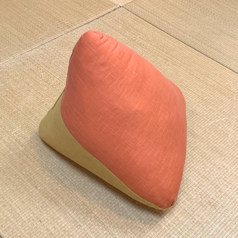 三角まくら（むら糸 ） | プラッツ ネットストア