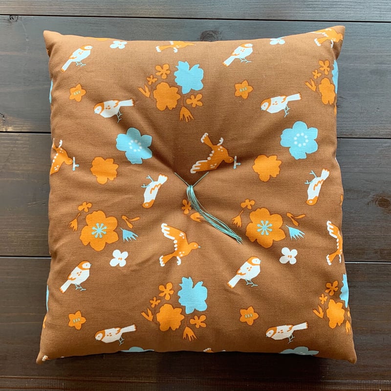 うす小座布団（小鳥と花） | プラッツ ネットストア