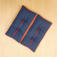 折れ座布（絣刺子）