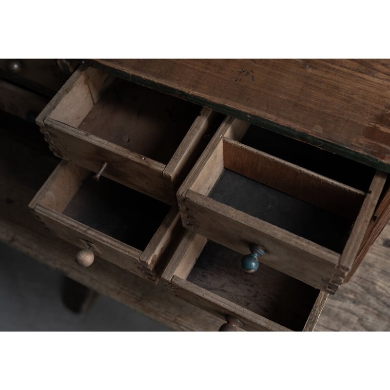 アトリエのこだわり工具箱・25の抽斗 | BOLT antique &brocante＋design