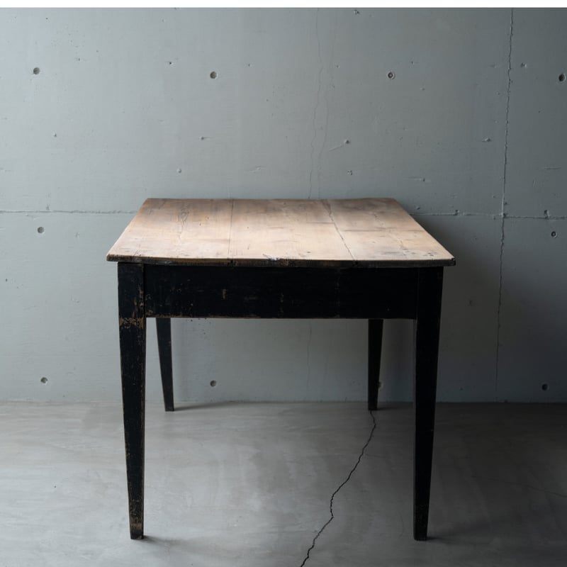 19世紀フランス素朴な農家のテーブル | BOLT antique 19世紀フランス素朴な農家のテーブル | BOLT antique