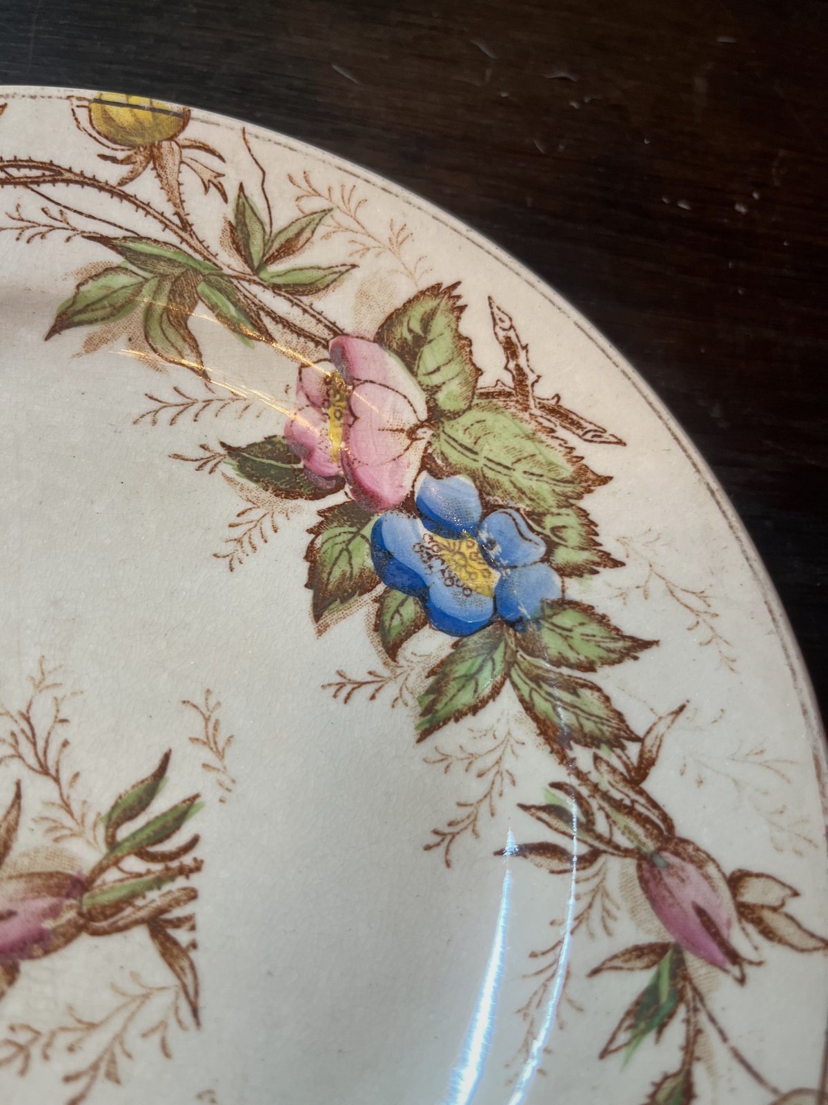 Choisy le Roi (ショワジールロワ）デザートプレート | BOLT