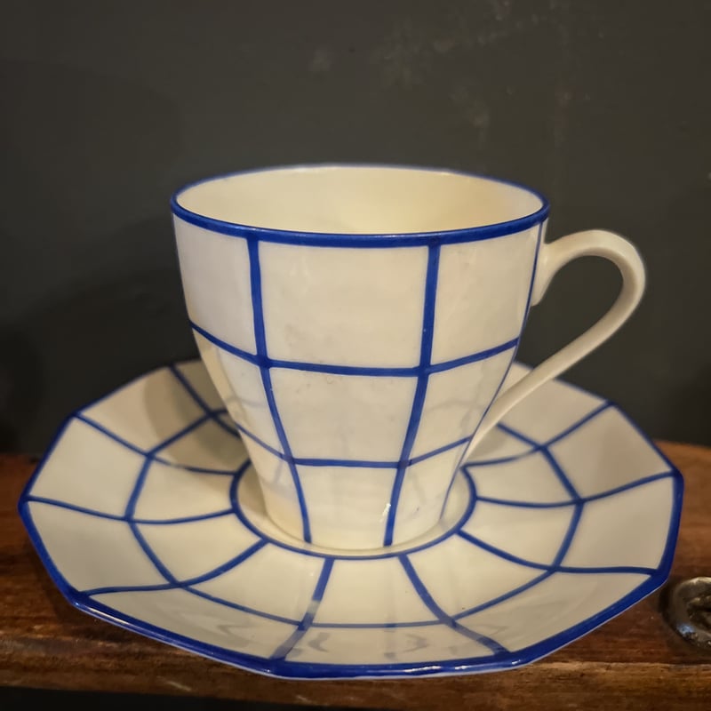Limoges La Seynie カップ&ソーサー100年以上前の骨董品 Limoges La Seynie カップ&ソーサー100年以上前の骨董品
