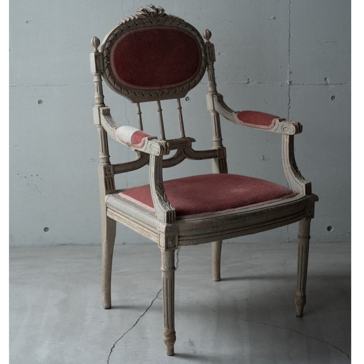 【匿名配送】ルイ16世様式アームレスチェア★Louis XVI style① 匿名配送】ルイ16世様式アームレスチェア☆Louis XVI style①