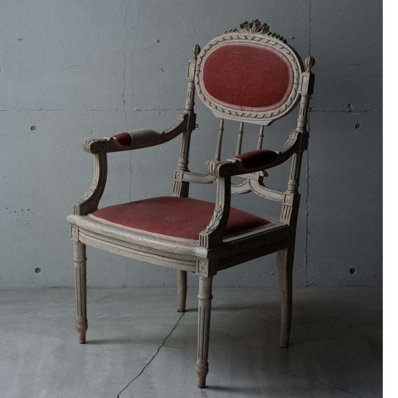 ルイ16世様式・サロンチェアー | BOLT antique &brocante+design ルイ16世様式・サロンチェアー | BOLT antique &brocante+design