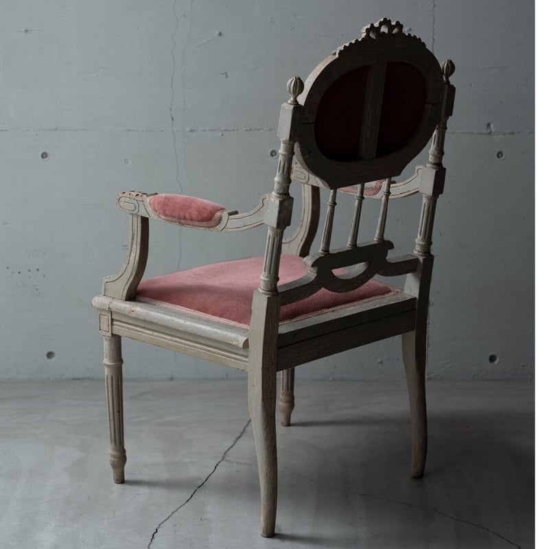 ルイ16世様式・サロンチェアー | BOLT antique &brocante+design ルイ16世様式・サロンチェアー | BOLT antique &brocante+design