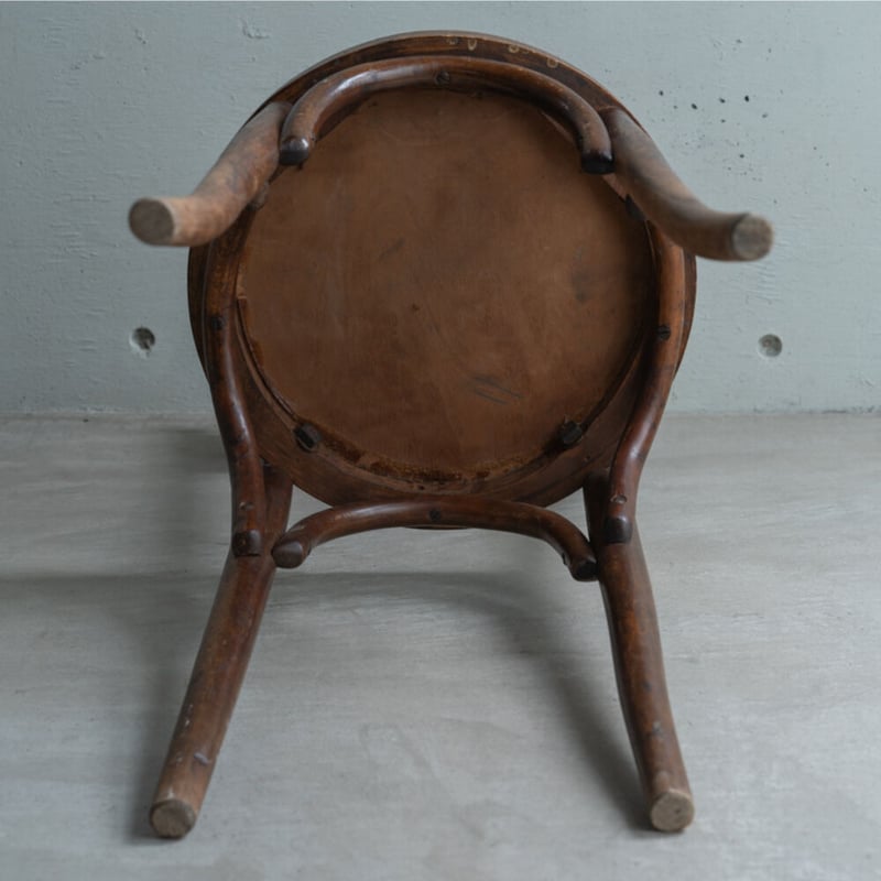 THONET トーネット:エンボス・アールヌーボー・ベントウッド THONET トーネット:エンボス・アールヌーボー・ベントウッド