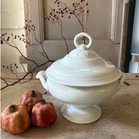 Creil et Montereau / 小ぶりなスーピエール（蓋付き） 1840-76年頃