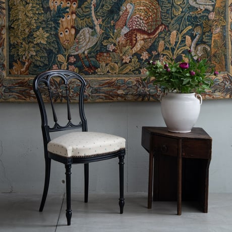 ナポレオン三世様式 漆黒のサロンチェア