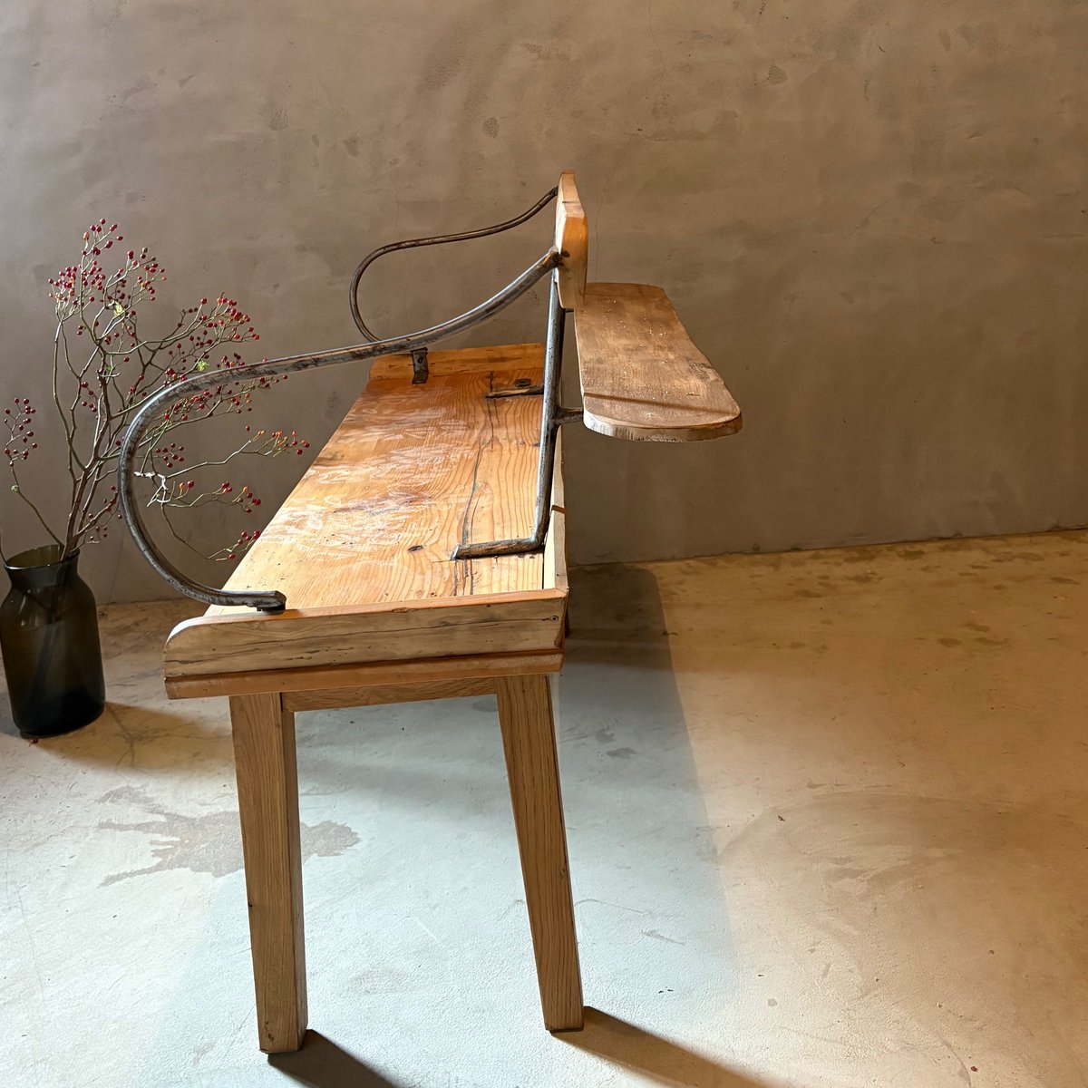 馬車の御者席だったベンチ | BOLT antique &brocante＋design
