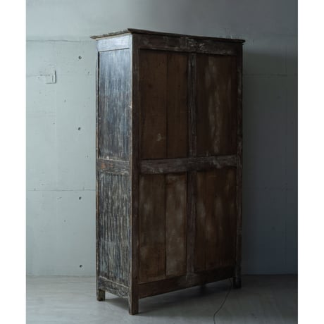 アンティークキャビネット