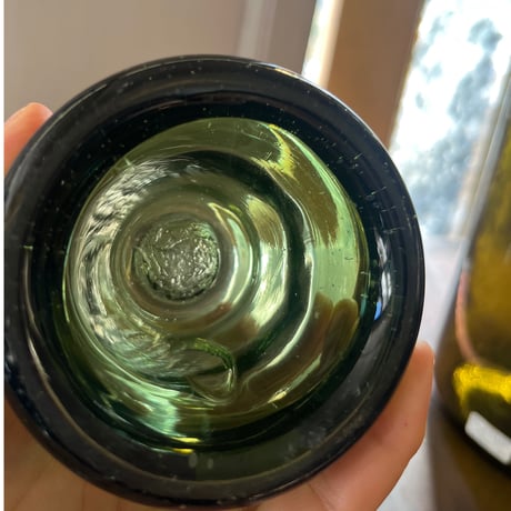 Ambérieu-en-Bugey のアンティークボトル