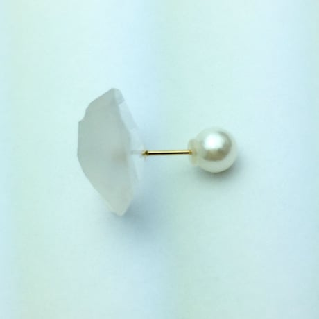 bisoa KACHIWARI PIERCE white  / 0.5PAIR