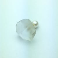 bisoa KACHIWARI PIERCE white  / 0.5PAIR