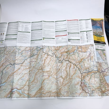 National Geographic社 地形図［Yosemite］新品
