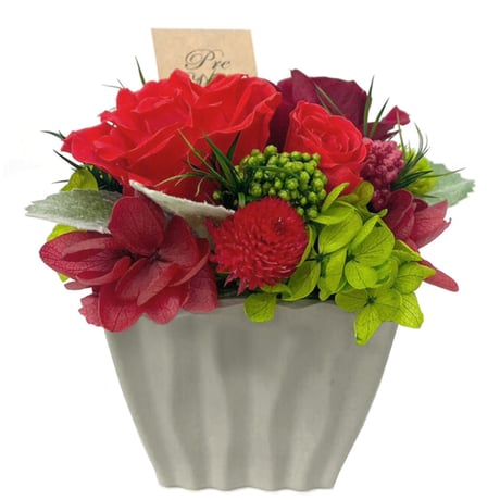誕生日 紅白 ワイン 花 セット お花の色が選べる ギフト おしゃれ ベビーボトル フランス ラングドック カベルネ・ソーヴィニヨン シャルドネ プリザーブドフラワー 黄色 赤 ピンク バラ