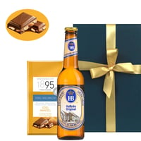 【ビールとスイーツのギフト】ドイツ『ホフブロイ』「オリジナル」 330ml×1本  ドイツのお菓子「ミルクチョコレート ウィズ アーモンド」