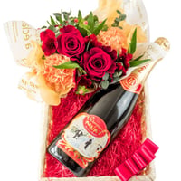フラワーアレンジメント 赤 オレンジ バラ カーネーション プレゼント【シャンパンとお花のギフト】フランス 750ml 辛口【マキシム・ド・パリ】（OG35-CMP918）