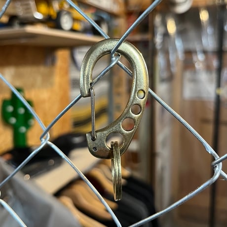 HH-11-B "CARABINER" KeyHook