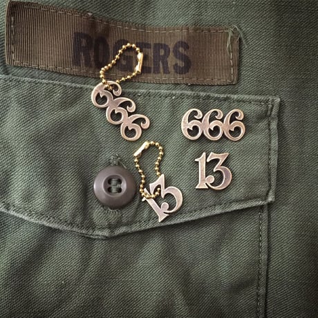 HPS-10-B "666" KeyRing/Pins