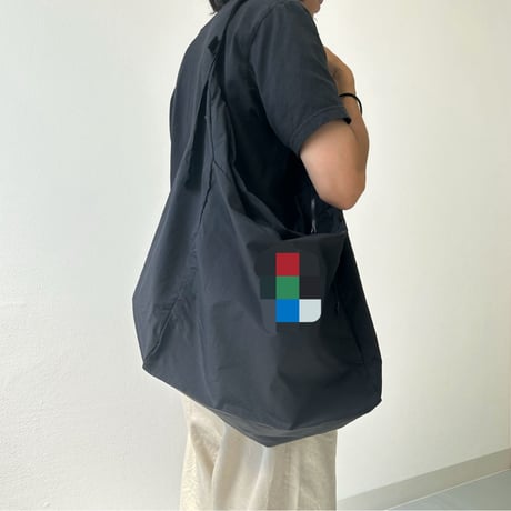 "H.M.W.S" Nylon Shoulder Bag(両面刺繍)