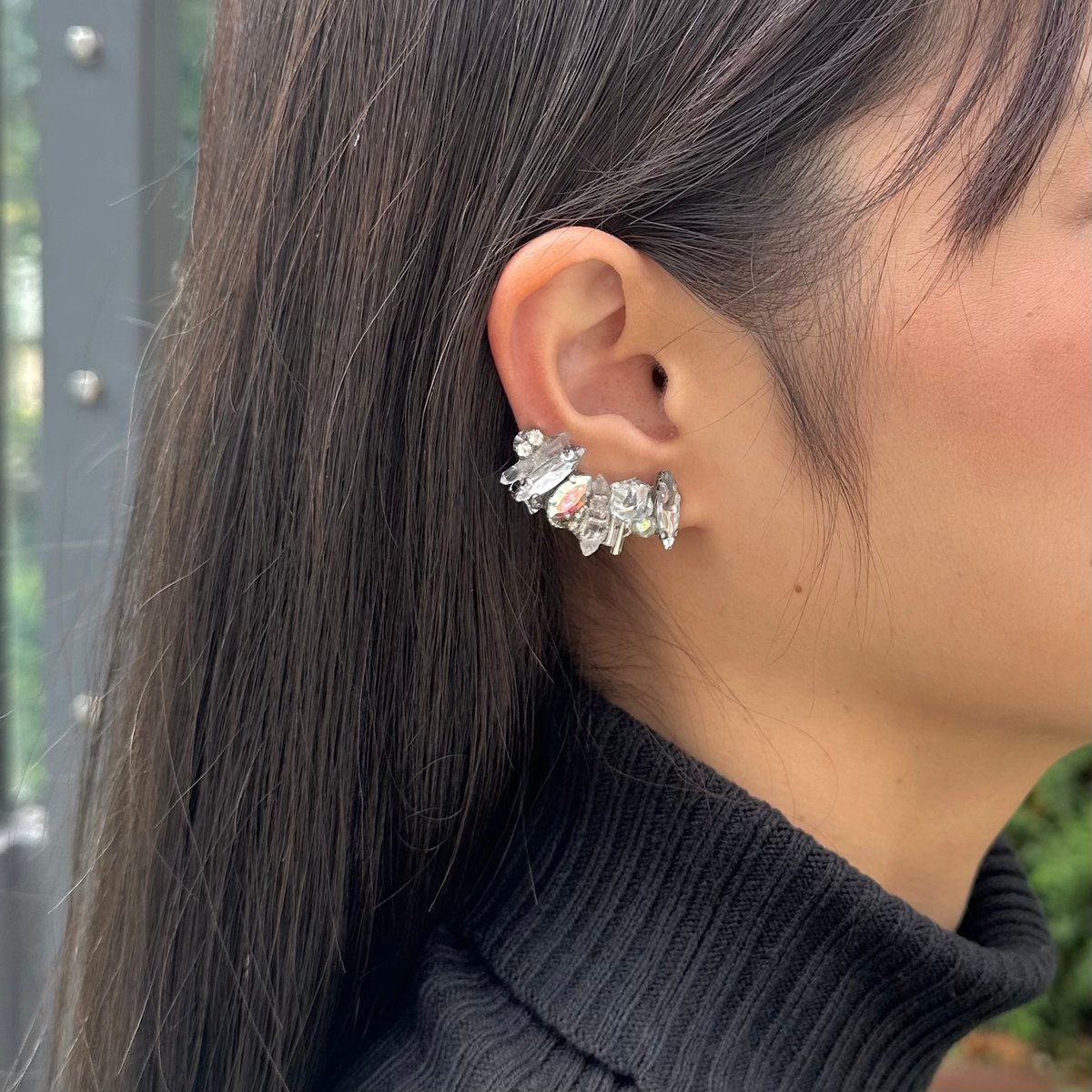 両耳】ビジューアシメ/CLW イヤリング/ピアス | HusuÅnŁa