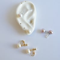 淡水パール一粒  　Mサイズ　チタンピアス/イヤリング