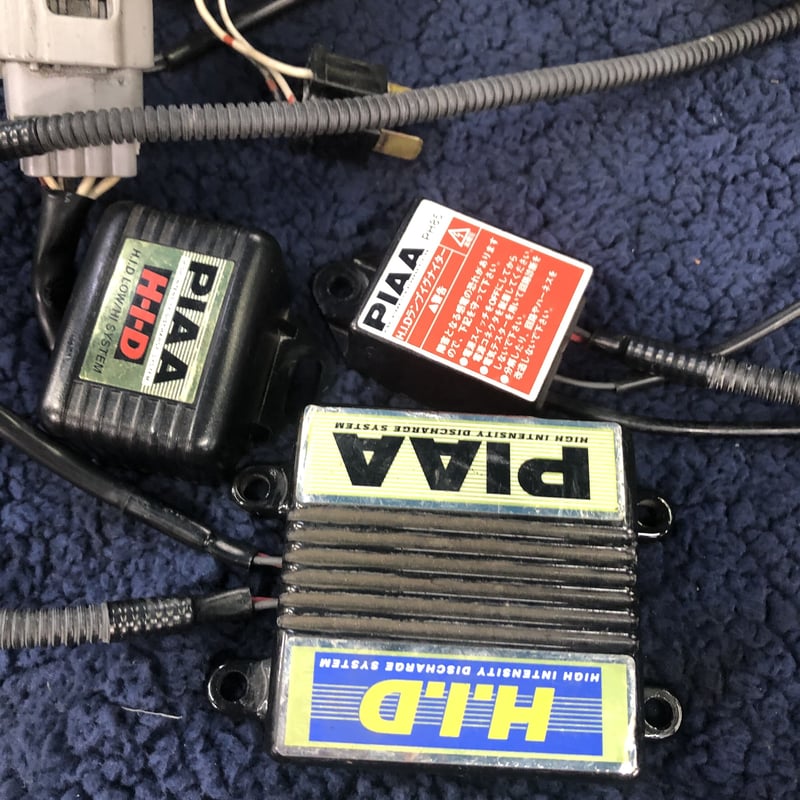 PIAA HID 丸目2灯式ヘッドランプ ストロボキット | PRIME WORKS ONLINE