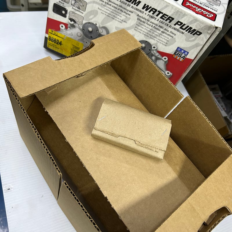 新品 SBC ロングウォーターポンプ クローム ハイボリューム スモールブロック Edelbrock ウォーターポンプ SBChevy ショート | PRIME WORKS O
