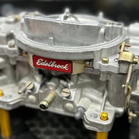 Edelbrock リビルドキャブレター  1405 600cfm Manual choke