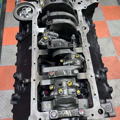 シボレー　Chevy 350 エンジン　メーカーリビルト　Ｌ０５