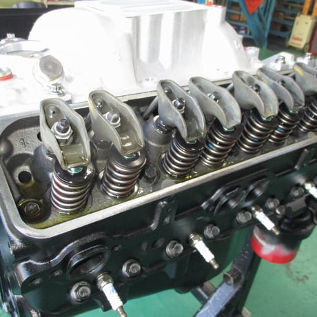 シボレー３５０エンジンＬＭ１リビルト　４ＢＯＬＴメイン　アルミヘッド　ＶＯＲＴＥＣ　ＮＥＷクランク　ピストン　カム