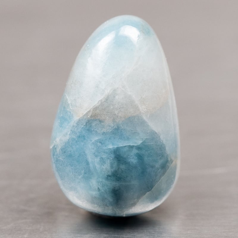 糸魚川入りコン沢産 青翡翠 ルース 3483 | mineralhonpo 糸魚川入りコン沢産 青翡翠 ルース 3483 | mineralhonpo