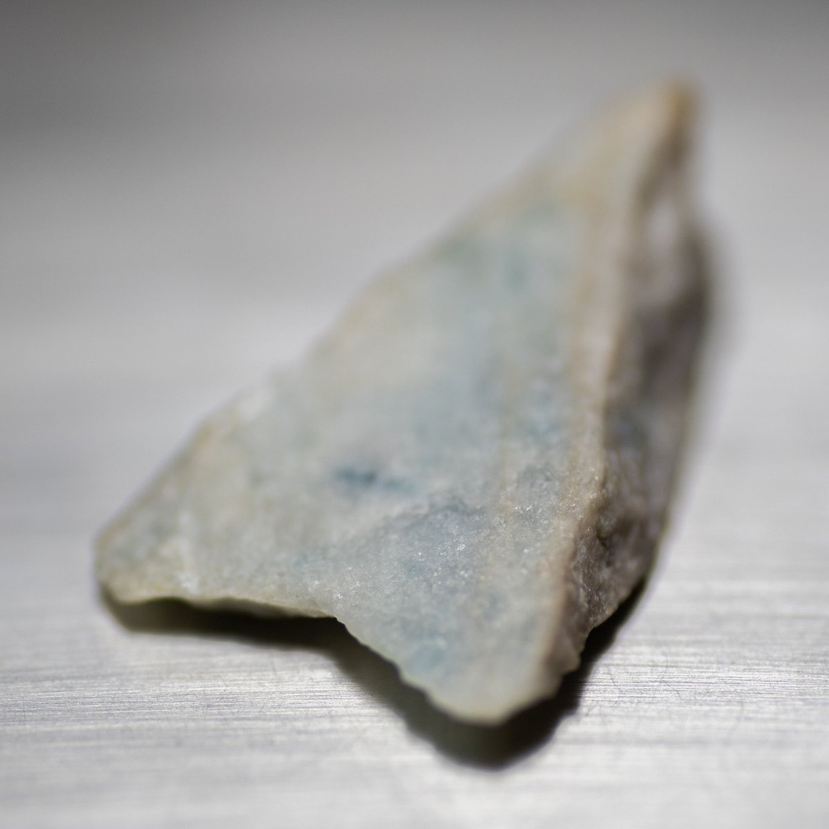 糸魚川入りコン沢産 青ひすい 原石 46001 | mineralhonpo
