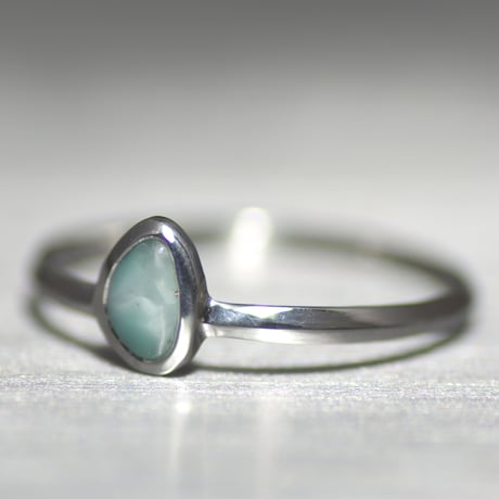 Victoria stone silver ring 062