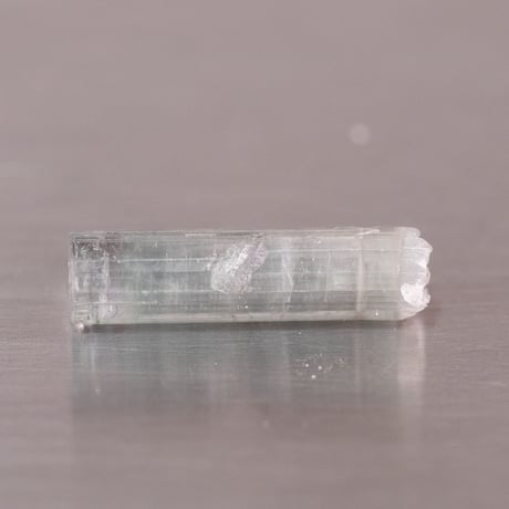 キャッツアイ　トルマリン　結晶　368069