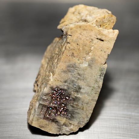 ロシア ウラル産 サンムーンストーン 片面研磨 ロシア ウラル産 サンムーンストーン 片面研磨 - メルカリ