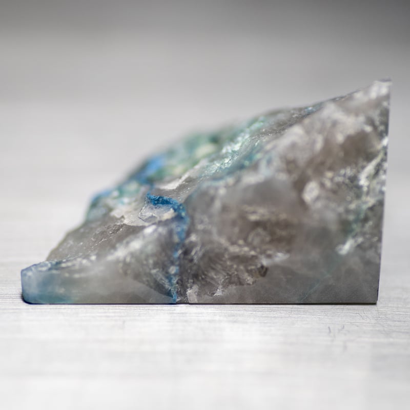 シャッタカイトインクォーツ 研磨原石 216005 | mineralhonpo