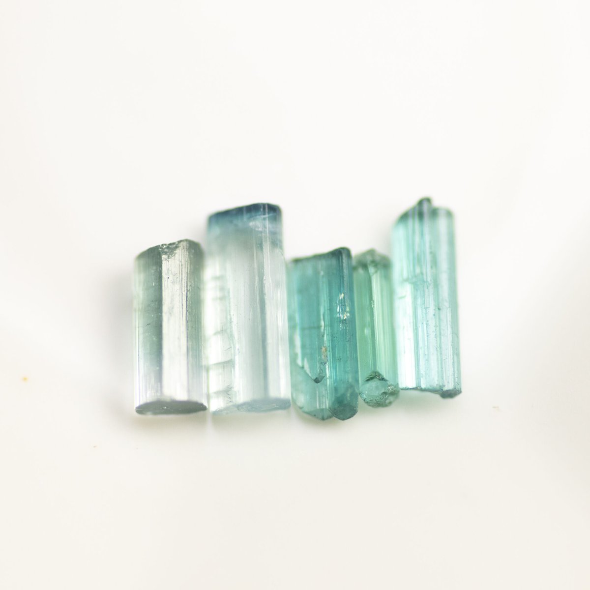 バイカラートルマリン 原石 セット バイカラートルマリン 原石セット 294008 | mineralhonpo