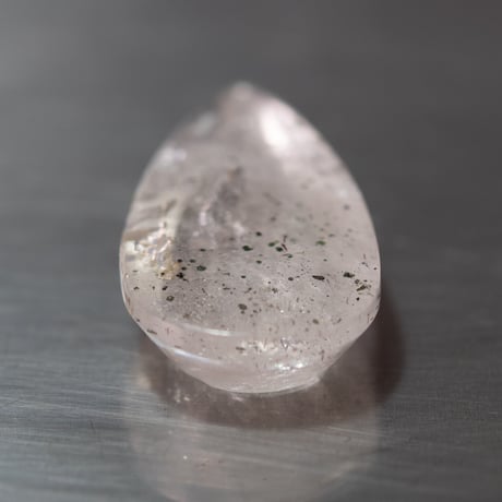 13.1ct　ピンクファイアクォーツ　ルース　3731