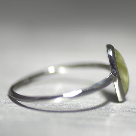Victoria stone silver ring 060
