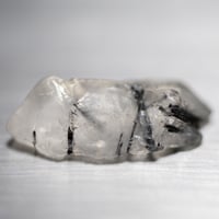 ブラックルチルクォーツ　原石　253003