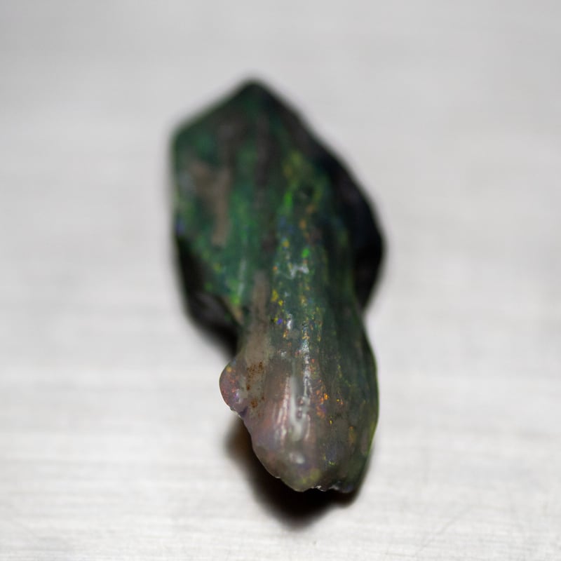 ブラックオパール 原石 247211 | mineralhonpo