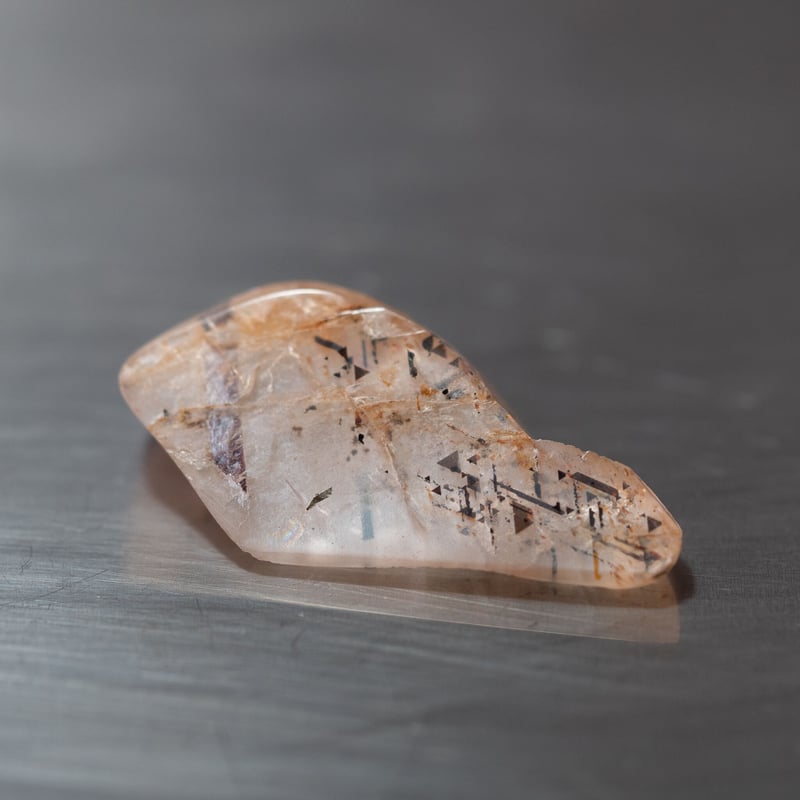 レインボーラティスサンストーン 研磨原石 36909 | mineralhonpo