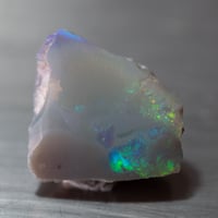 ブラックオパール　原石 　 3701