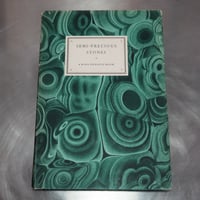 A KING PENGUIN BOOK SEMI-PRECIOUS STONES　3721