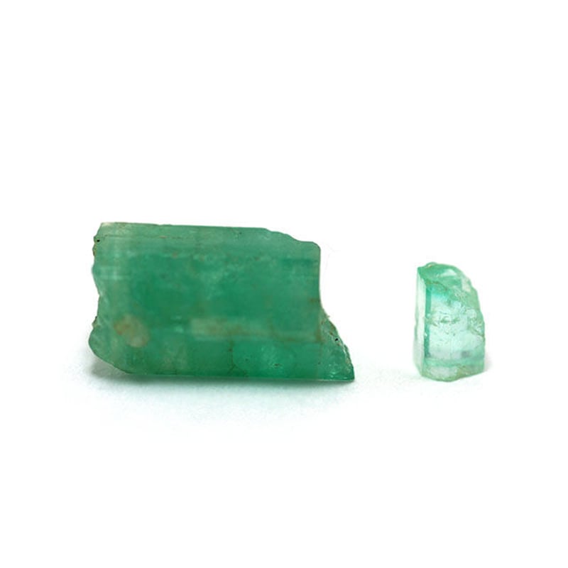 エメラルド原石　宝石質　透明度高い 天然エメラルド 0.46ct 【瑞々しい透明感】 ロシア
