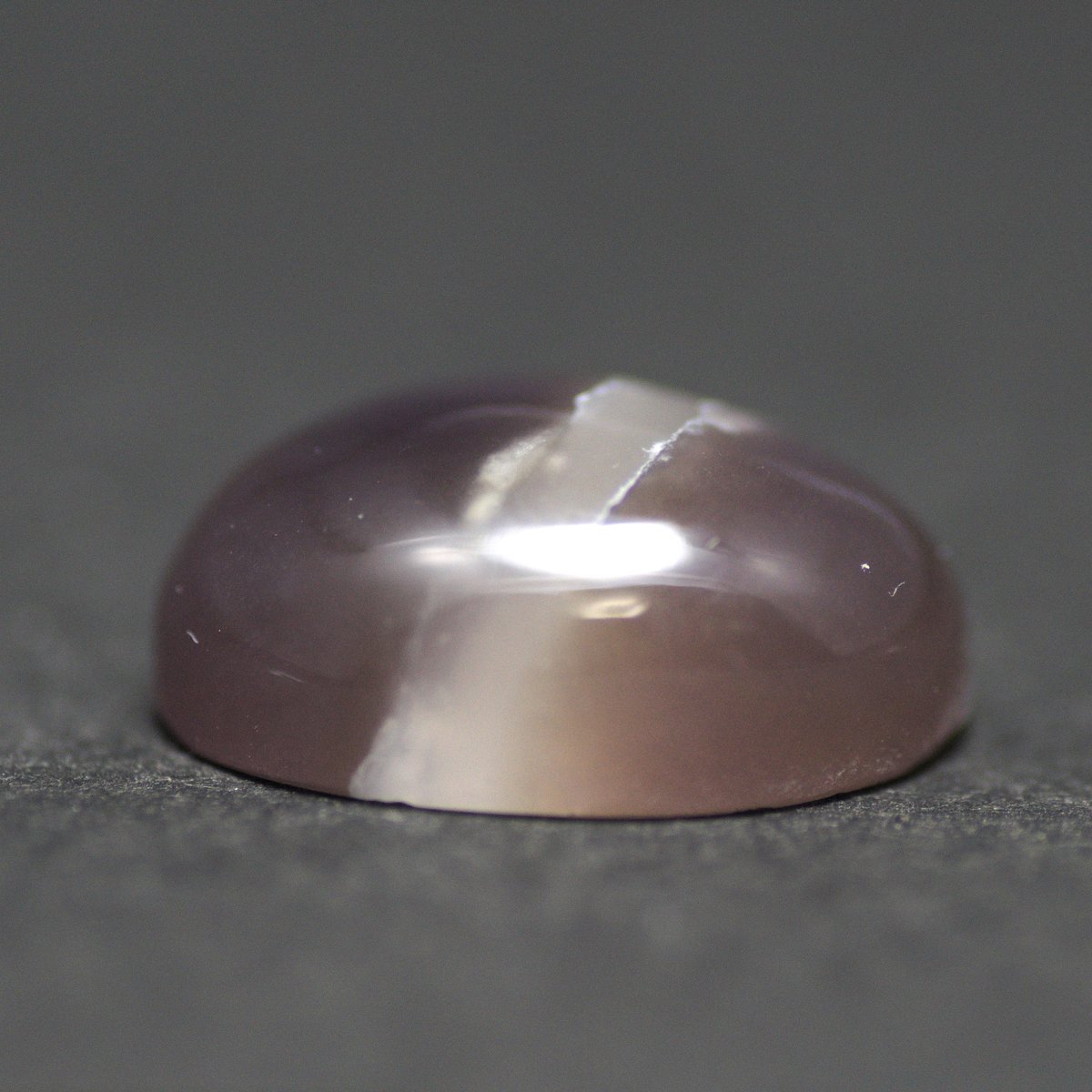 パープルカルセドニールース　最高品質 パープルカルセドニー(宝石名バイオレット・カルセドニー)インドネシア