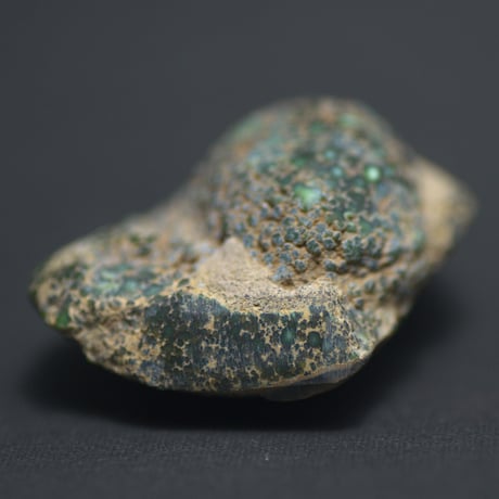 ダメルターコイズ　原石　215